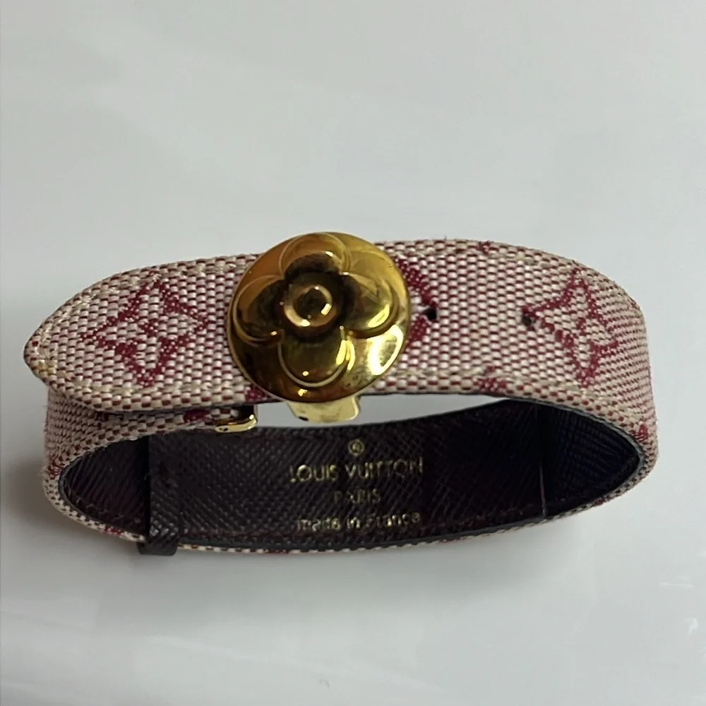 LOUIS VUITTON VINTAGE Wish Bracelet